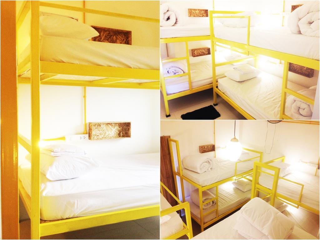Safe And Sound Hostel Chiang Mai Esterno foto